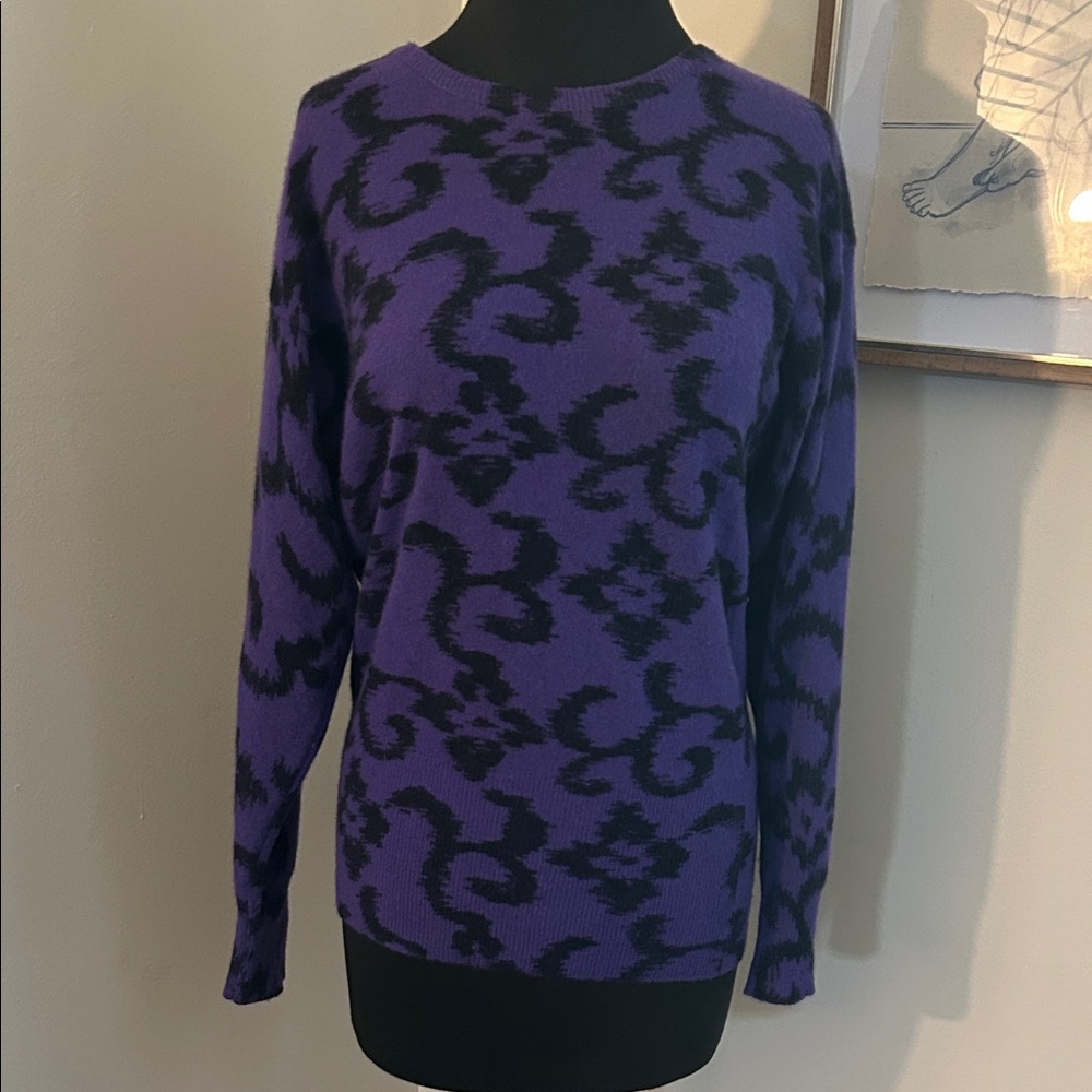 Christian Dior | 1980s vintage purple and black patterned sweater-small
